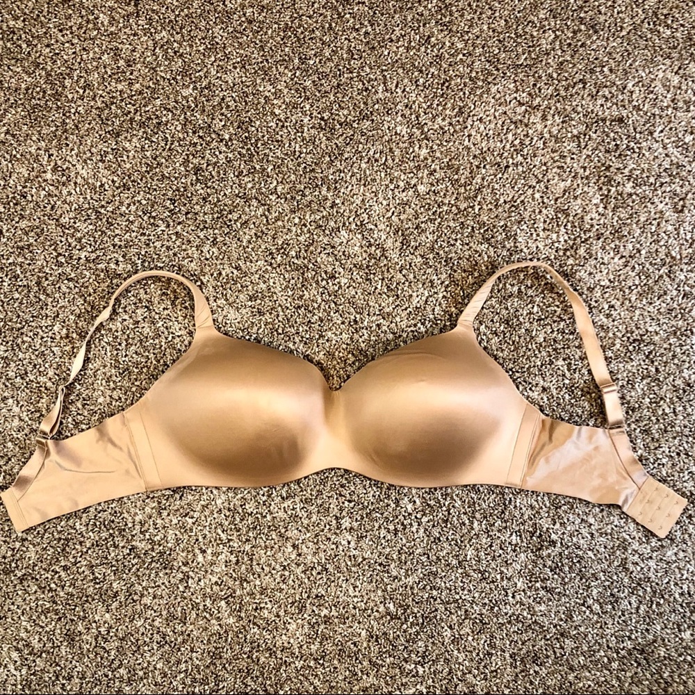 Soma Enhancing Shape Wireless Bra Soft Tan 38DD
